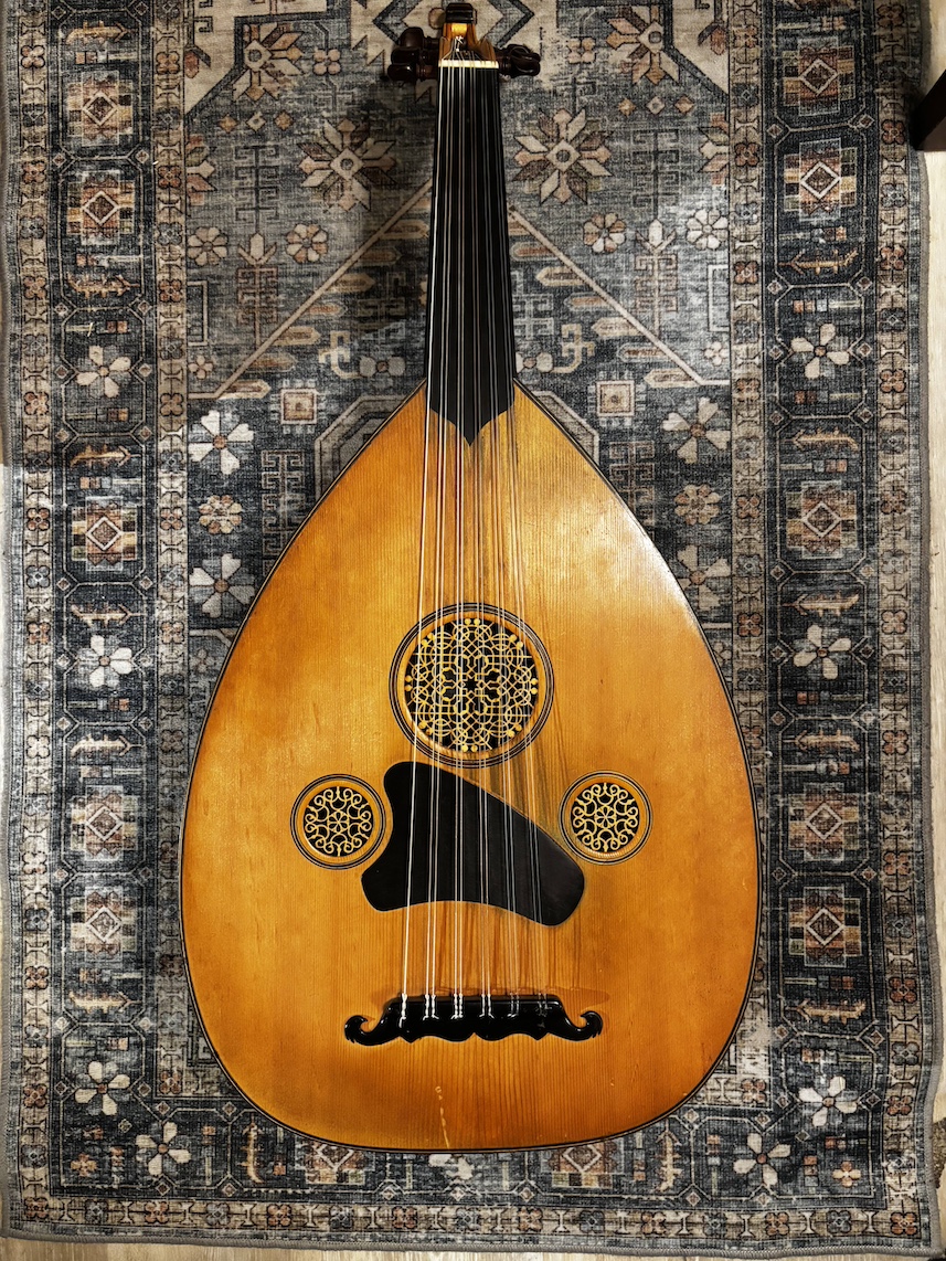 Peter Bonos's Turkish oud
